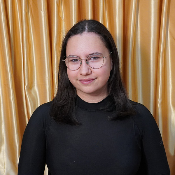 Calimeras_0000_Stella Eiser