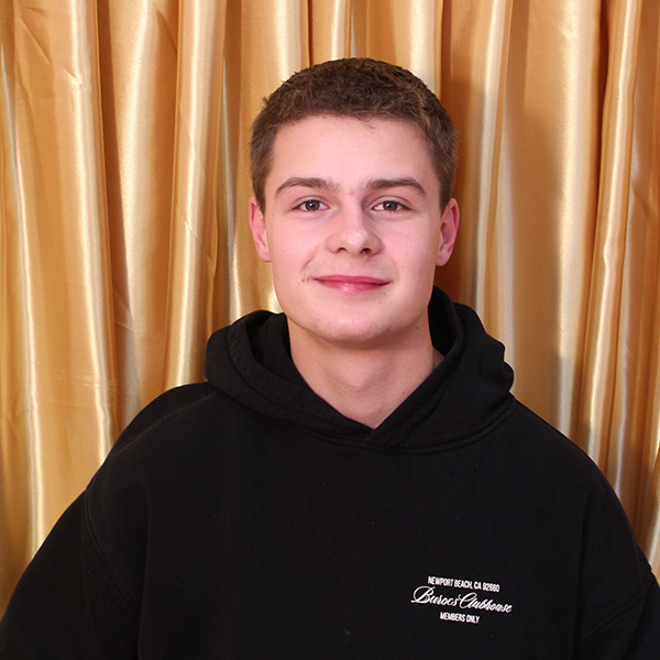 Elferrat_0003_Maximilian Biebl